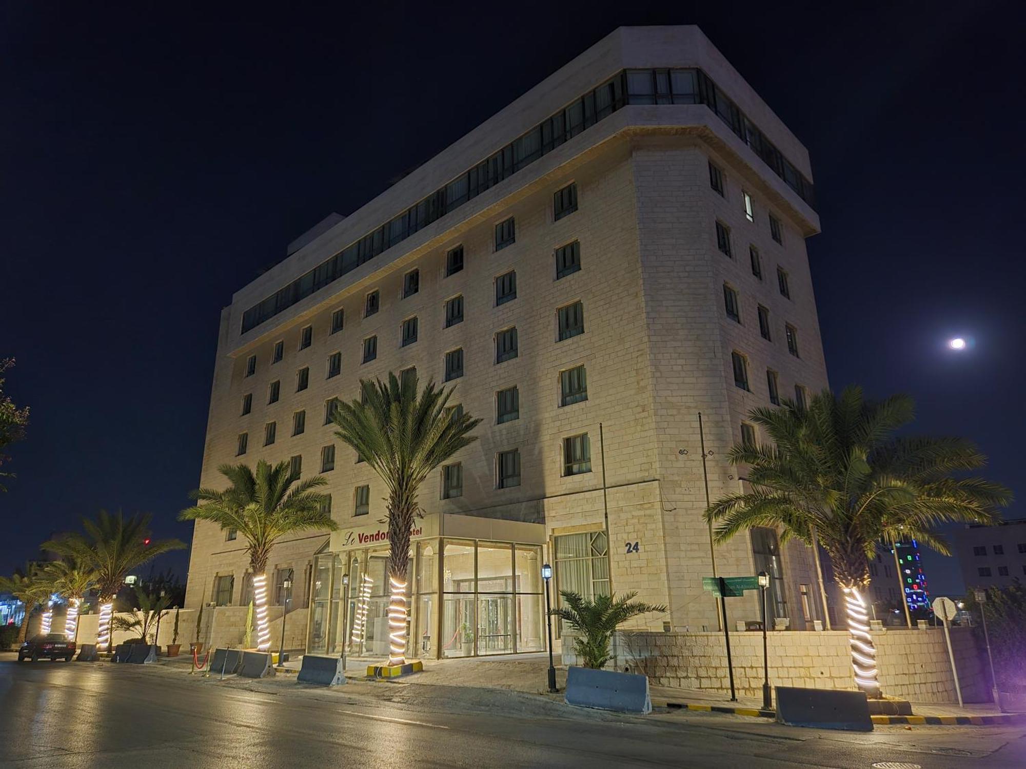 Le Vendome Hotel Amán Exterior foto